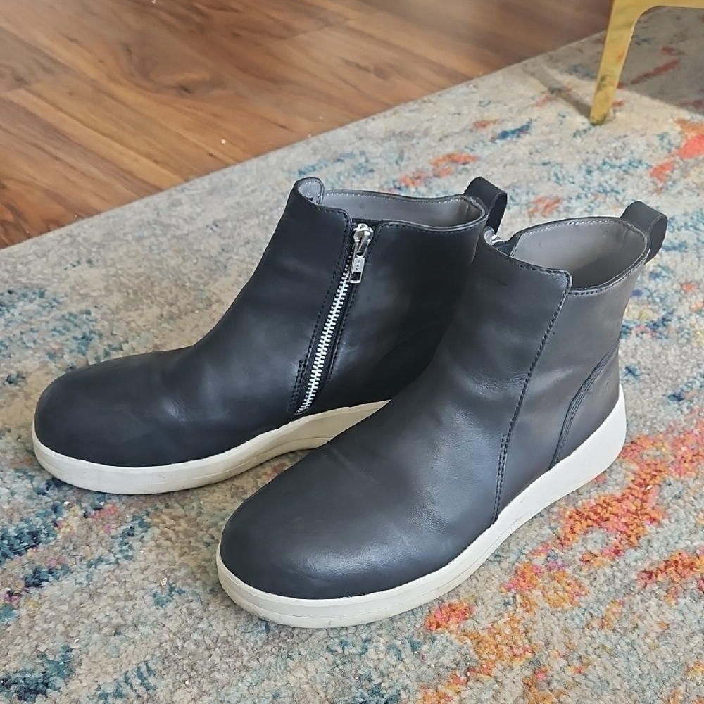 Red Wing Shoes Women's Black Leather Chelsea Boots, Aluminum Toe